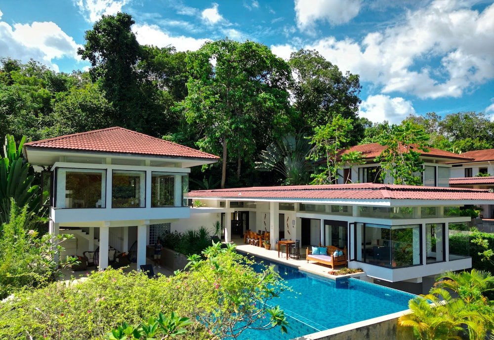 Villa 4 Luxury Private Pool Villa photo 6