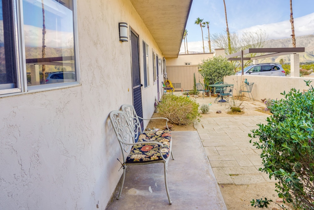Borrego Springs Vacation Rental: Patio  Gas Grill - Property Image 7