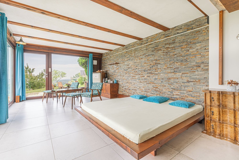 Podhamer Wellness Vineyard Cottages view 5