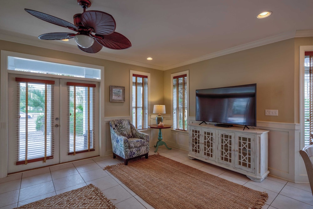 A Piece of Heaven by Avantstay Private Pool, Sleeps 14 Pet-friendly