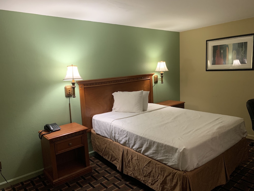 Heritage Inn