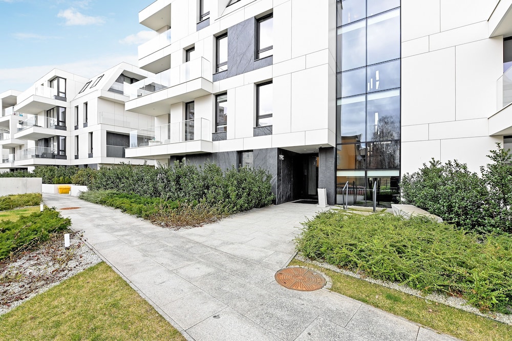 Dom & House - Apartments Okrzei Prime view 2