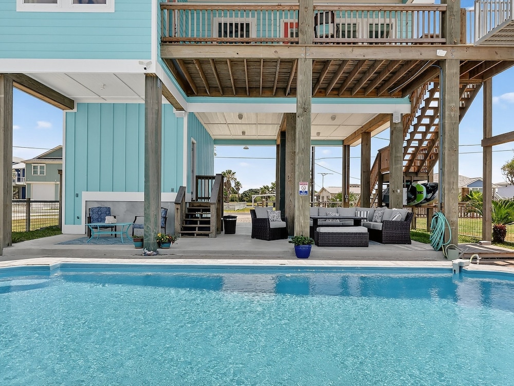 Coastal Vibes Rp230 3 Bedroom Home