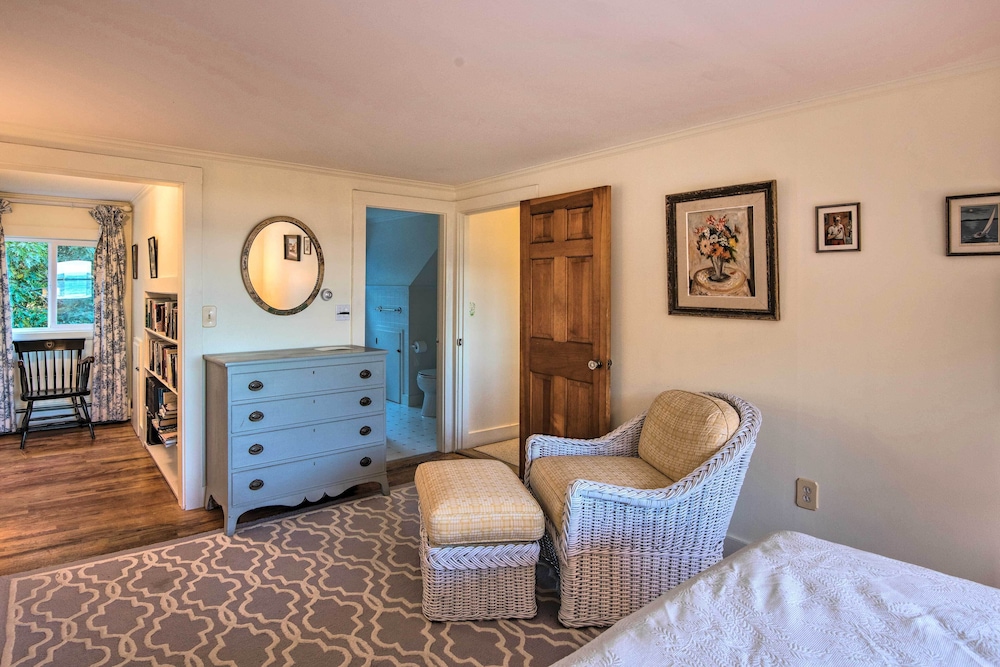 Expansive Beachfront Retreat w/ Outdoor Shower - Property Image 42