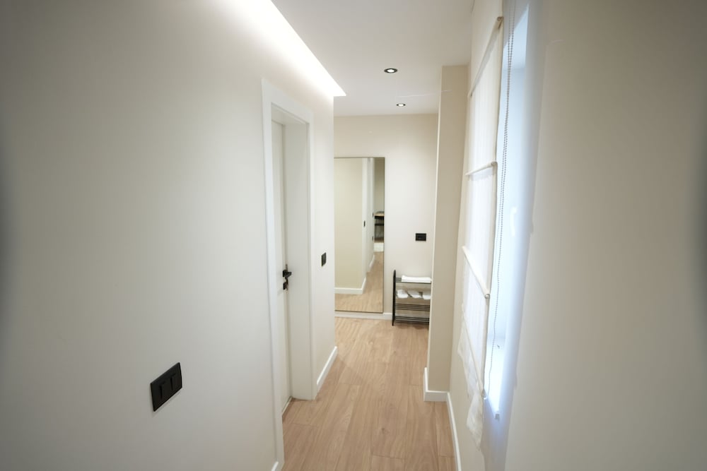 Huqi Luxury Apartments