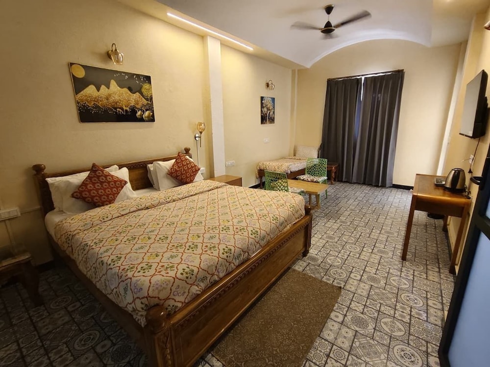 JHAR ARRAVLI RESORT