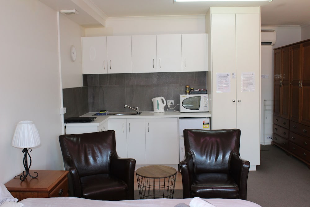 Box Hill Studios at Canterbury Gardens