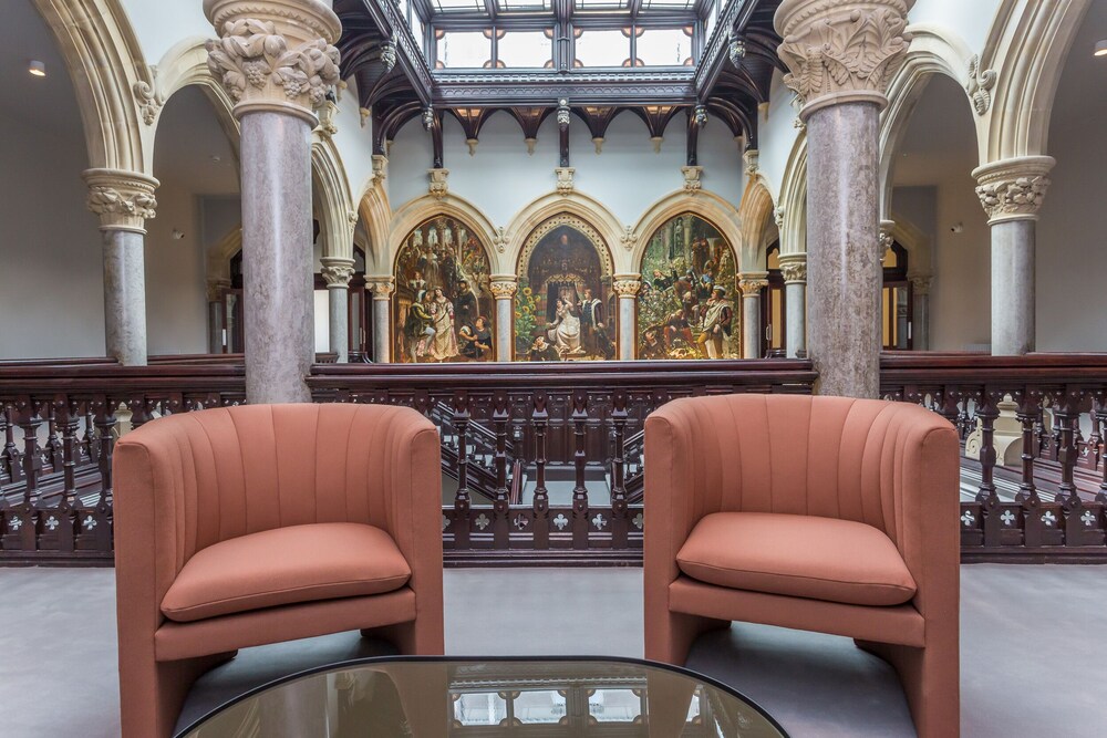 The Myles Suite Stone Cross Mansion