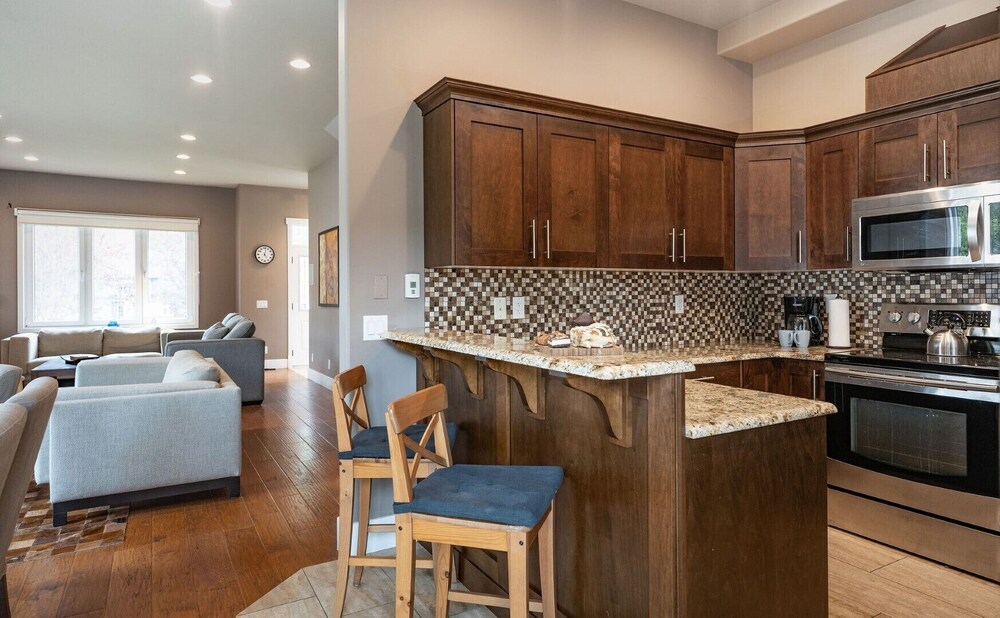 Aspen Lodge by Revelstoke Vacations - Image 5