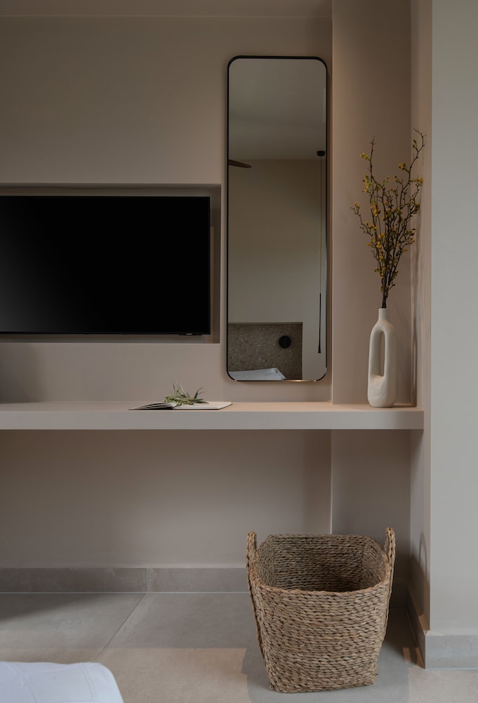 Olivera Suites Sarti