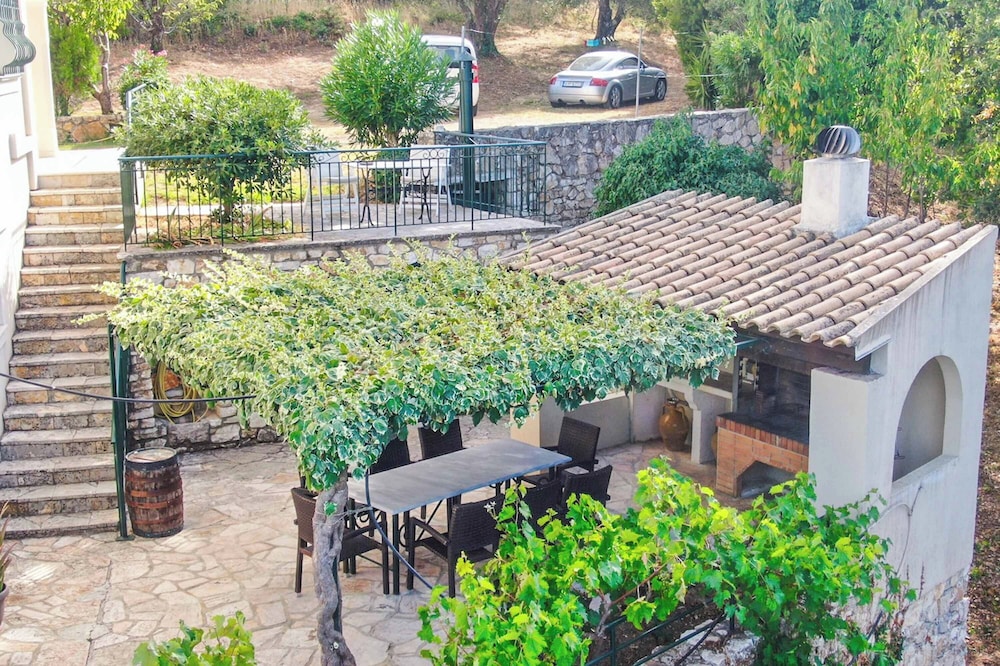 Villa Nafsika