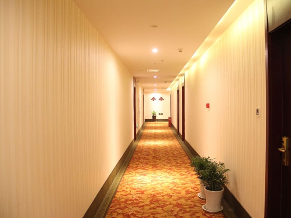 GreenTree Inn AnQing TongCheng City South ShengTang Road ShengTang International Hotel