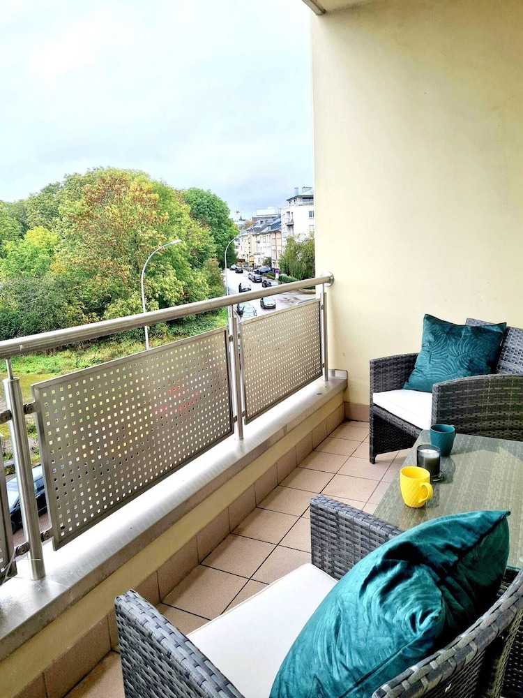 New 2bedrooms in Center Terrace&Parking view 5