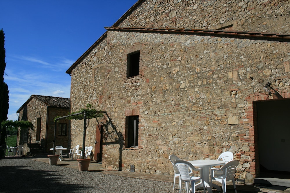 Photo 46