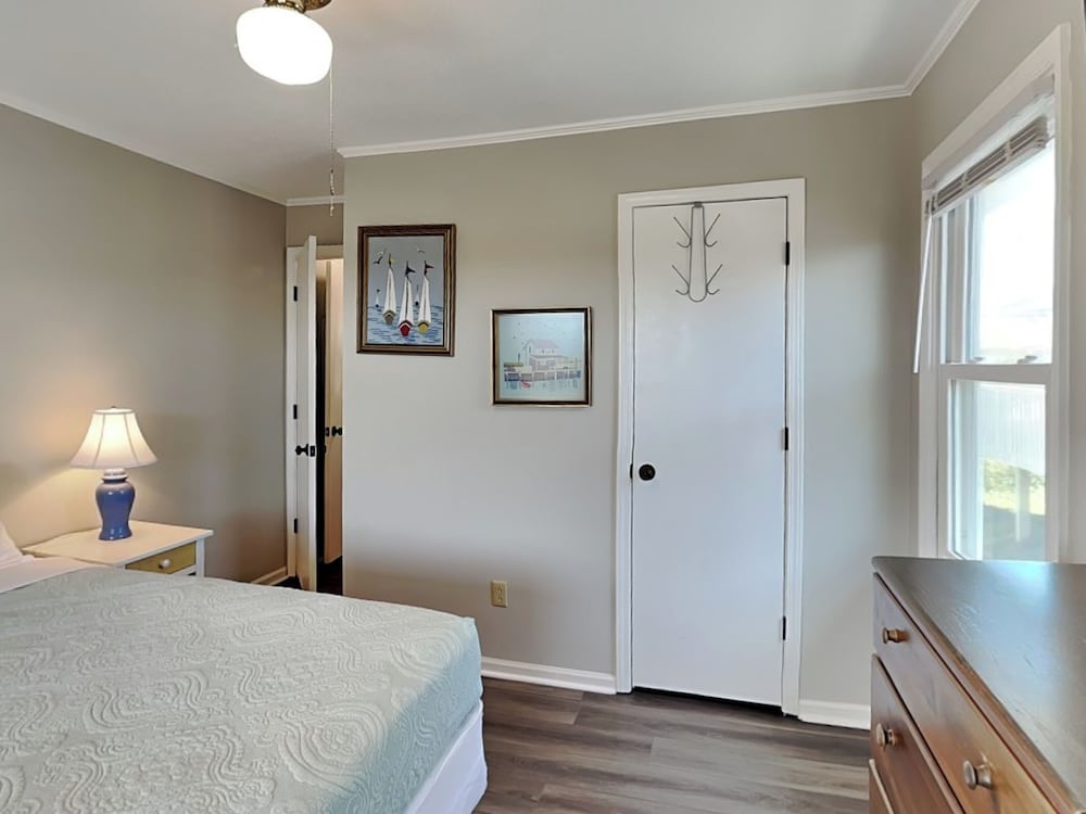 Bungalow by the Sea by Topsail Realty