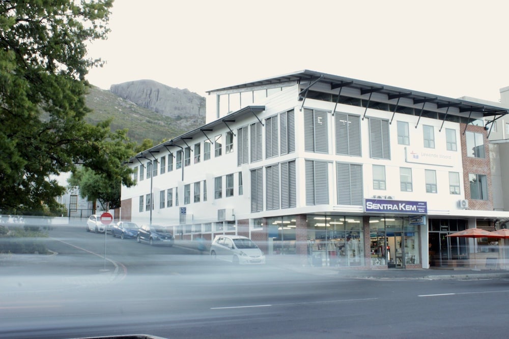 Zeederberg Corner