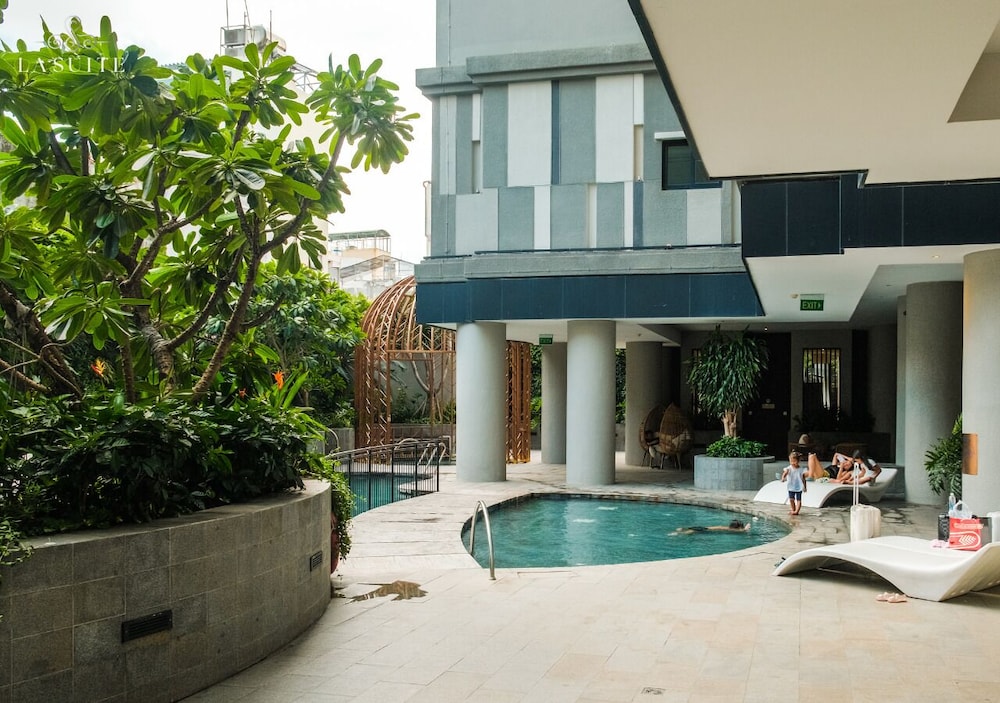 Zenity 3br Pool gym