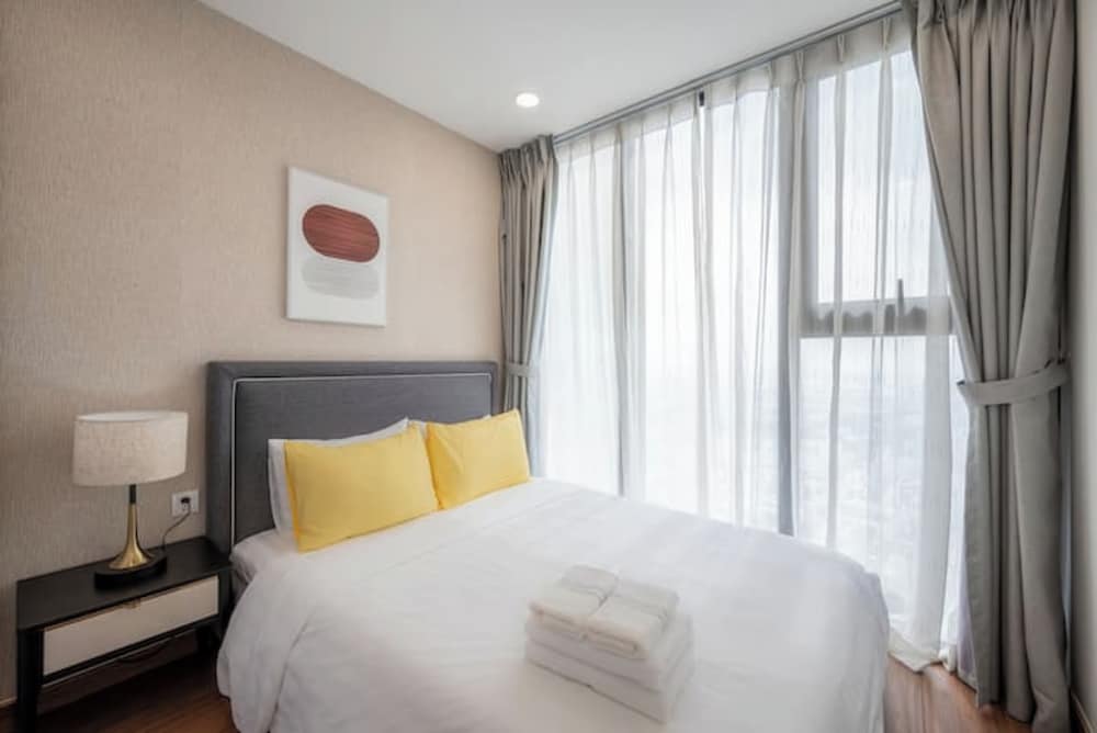 Eco Green Saigon - Free Gym & Pool