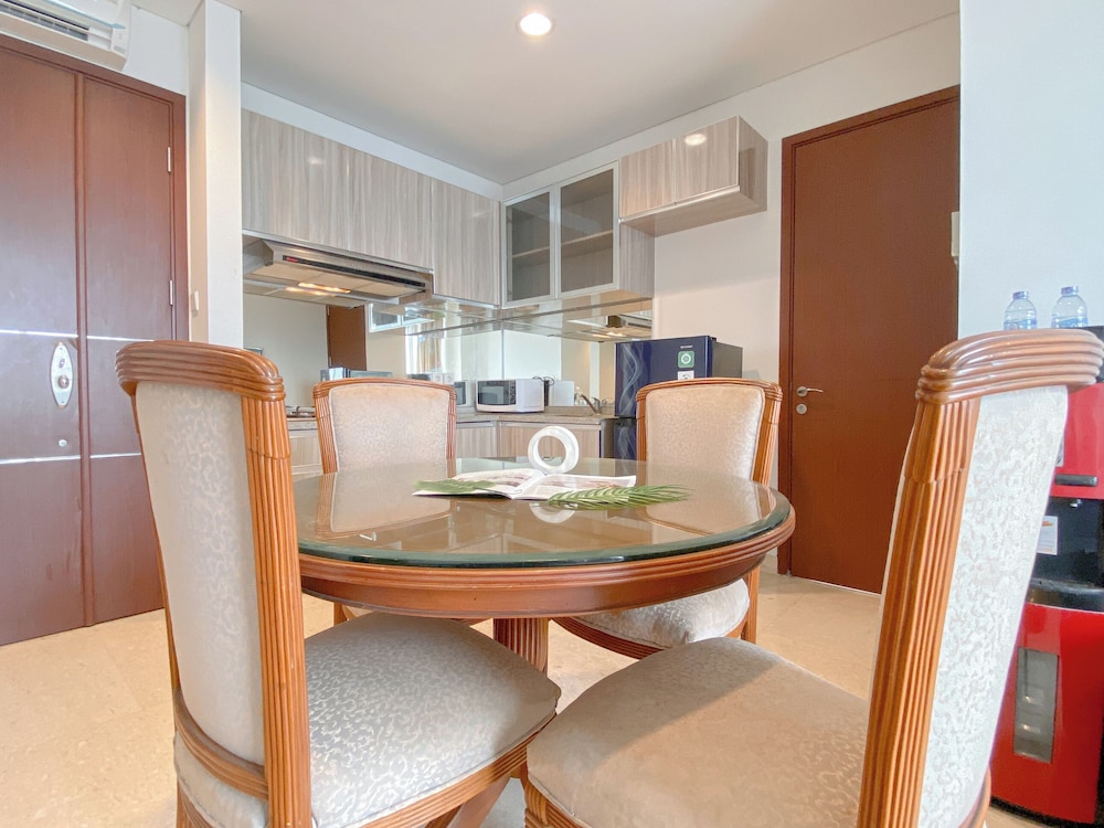 Big and Cozy 3BR Apartment Lucky Tower Residence