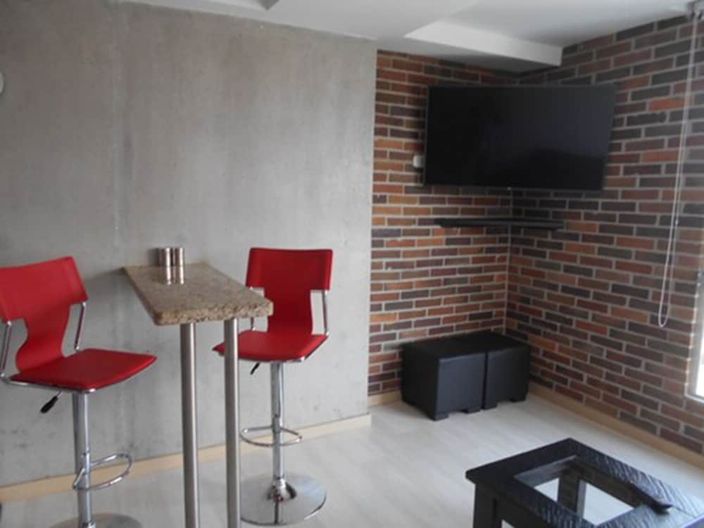 San Peter Suites
