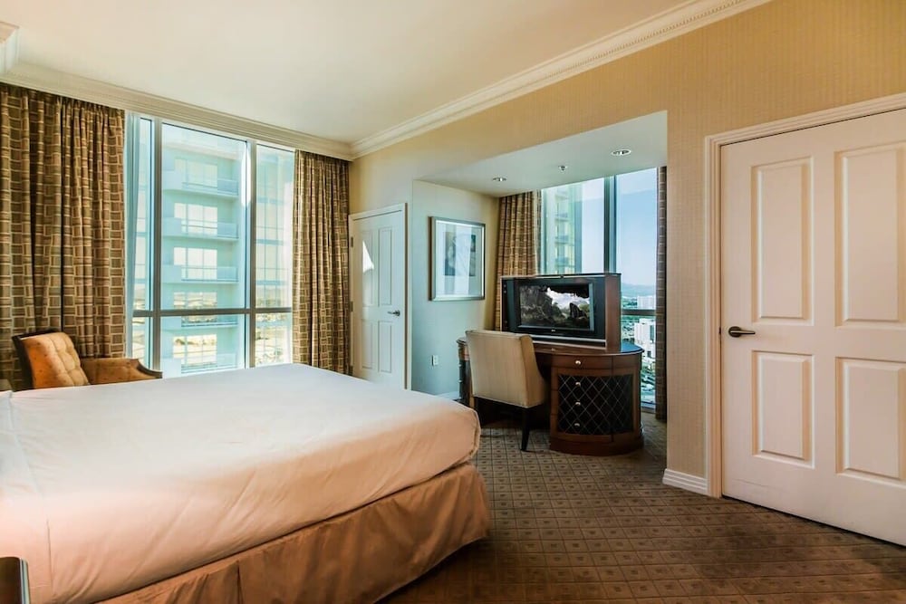Signature MGM