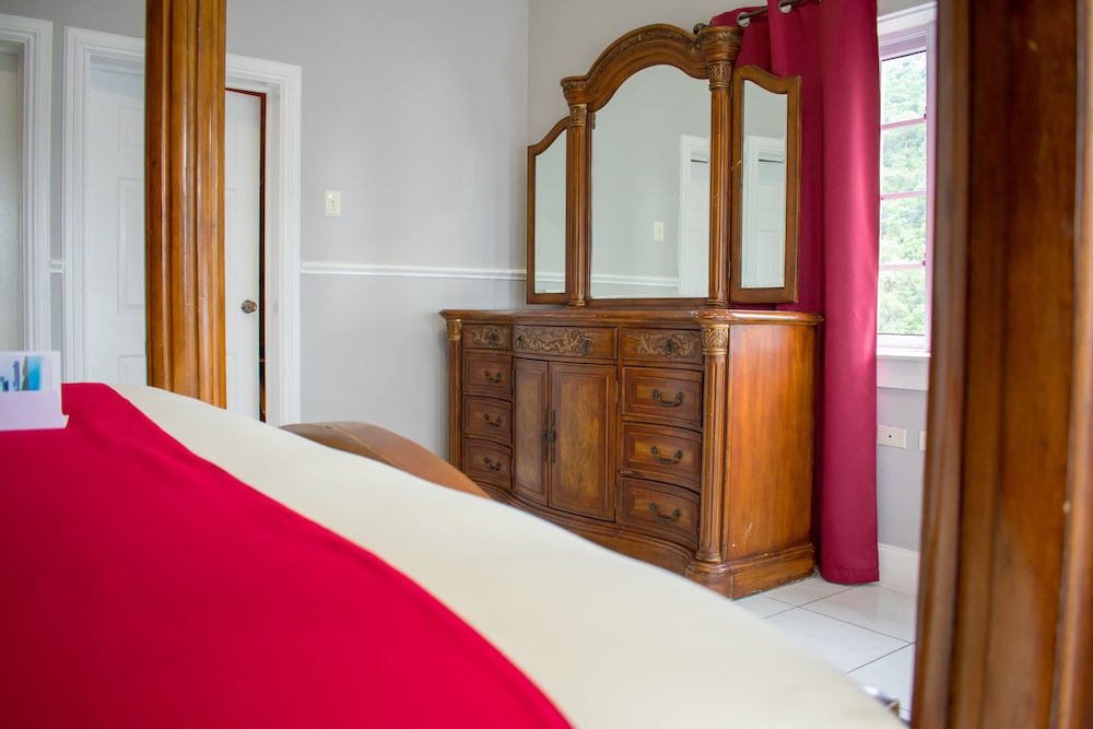 Casa Tianna Guest Apartments