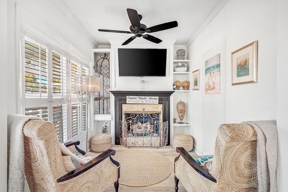 Steps to Ocean! PCB Family Home w/ Outdoor Oasis