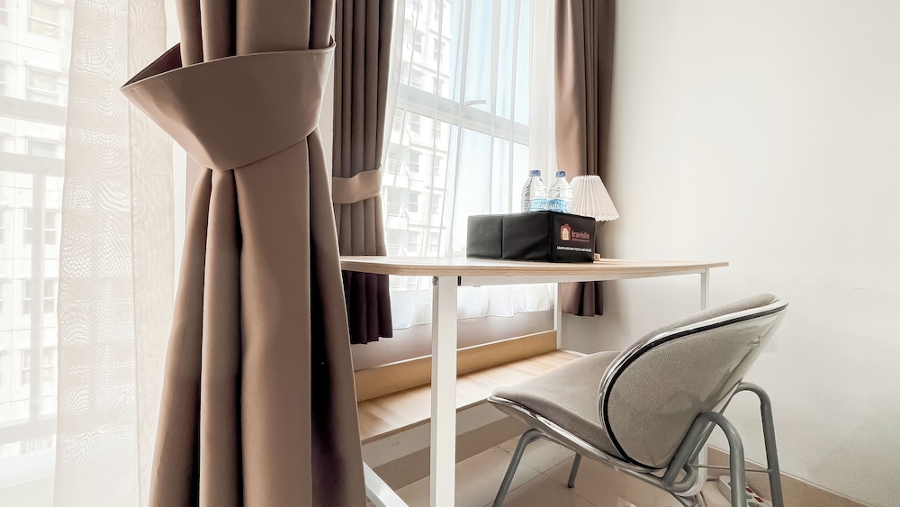 Elegant and Homey Studio Apartment Citra Living