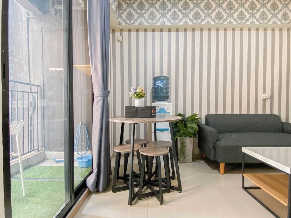 Monochrome 2Br Near Dian Harapan School At Apartment Meikarta