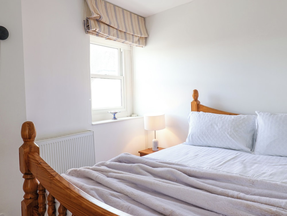 Charmouth Lodge