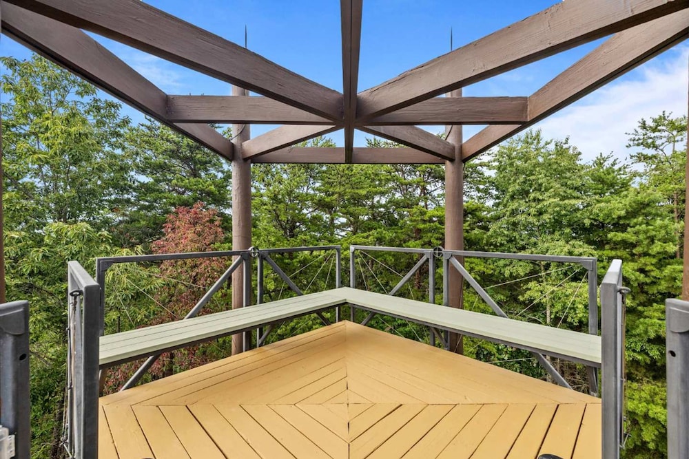 Belltop Architectural Wonder on Private Mountain