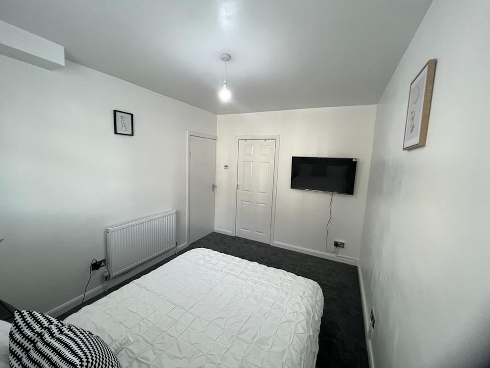 Modern Executive 2-bed Apartment in London