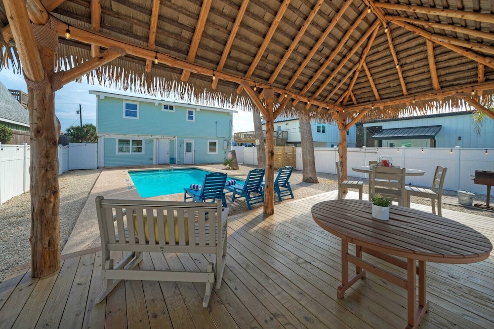 Seaglass Landing Private Pool, Cabana, & Near Port Aransas Beaches