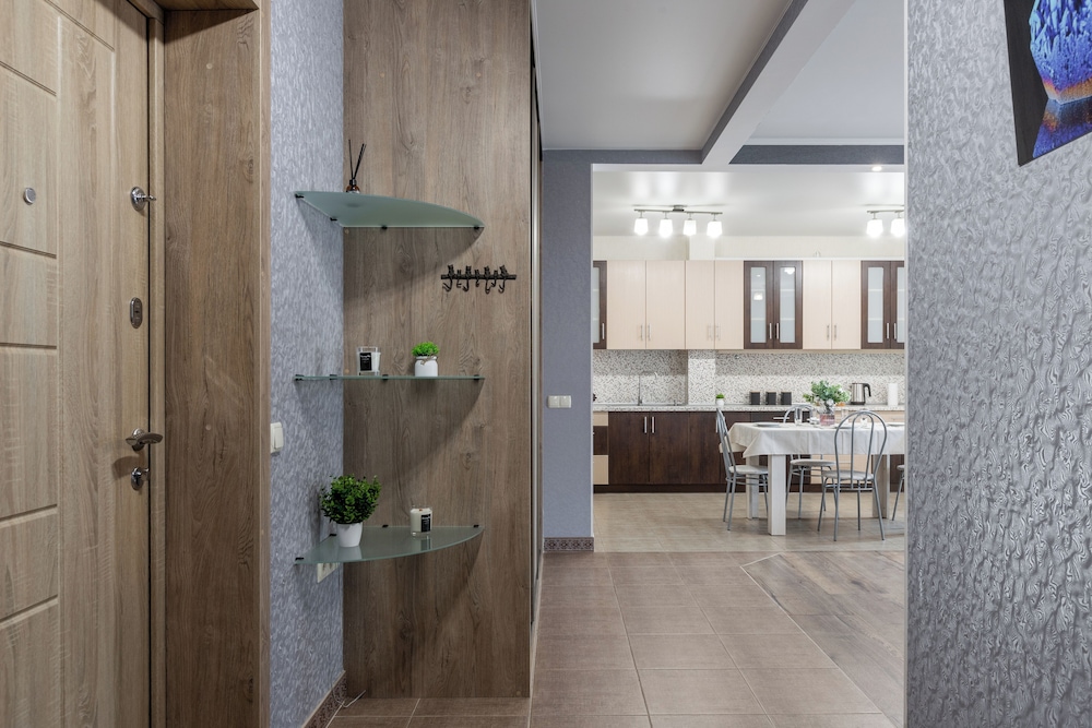 Stylish apartments near metro Vostok