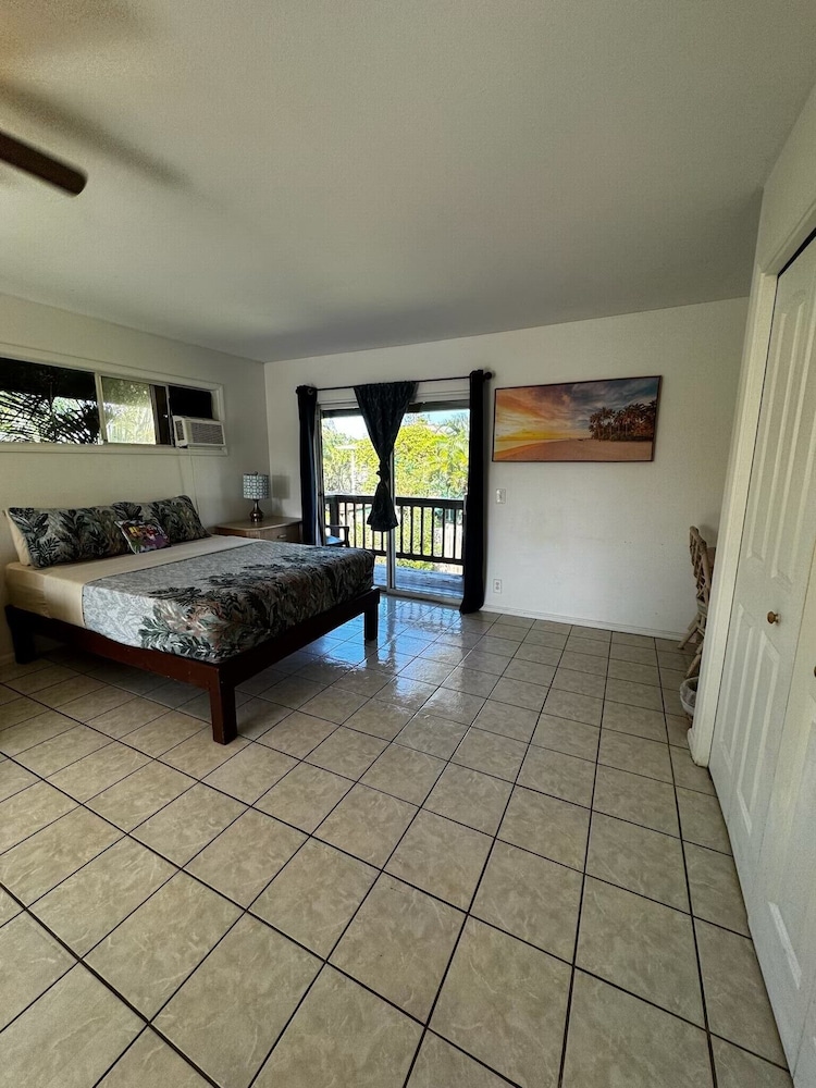 Yonegan Maui Getaways - Haiku