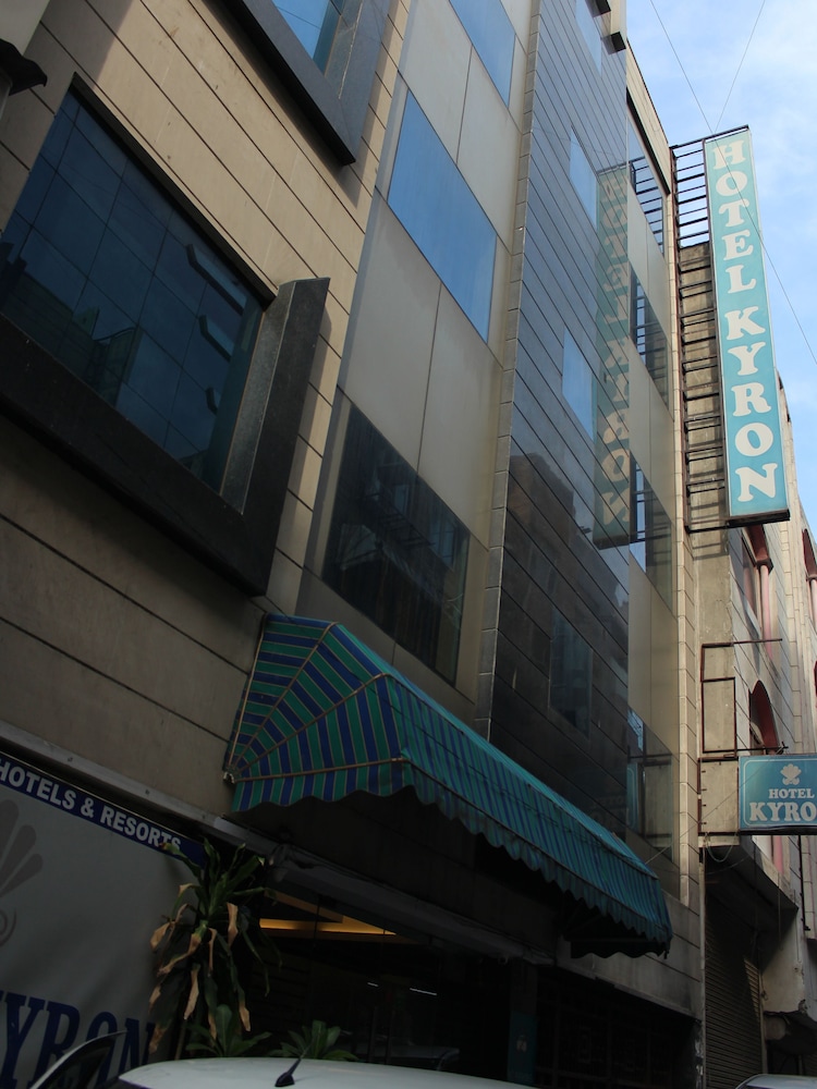 Hotel Kyron