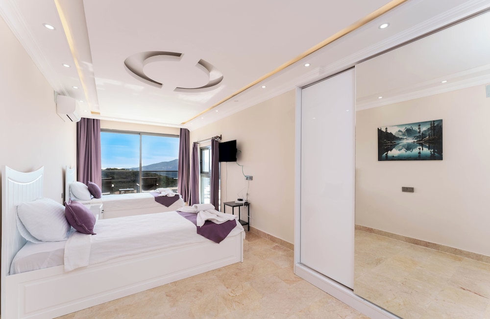 Grand Emora Villas