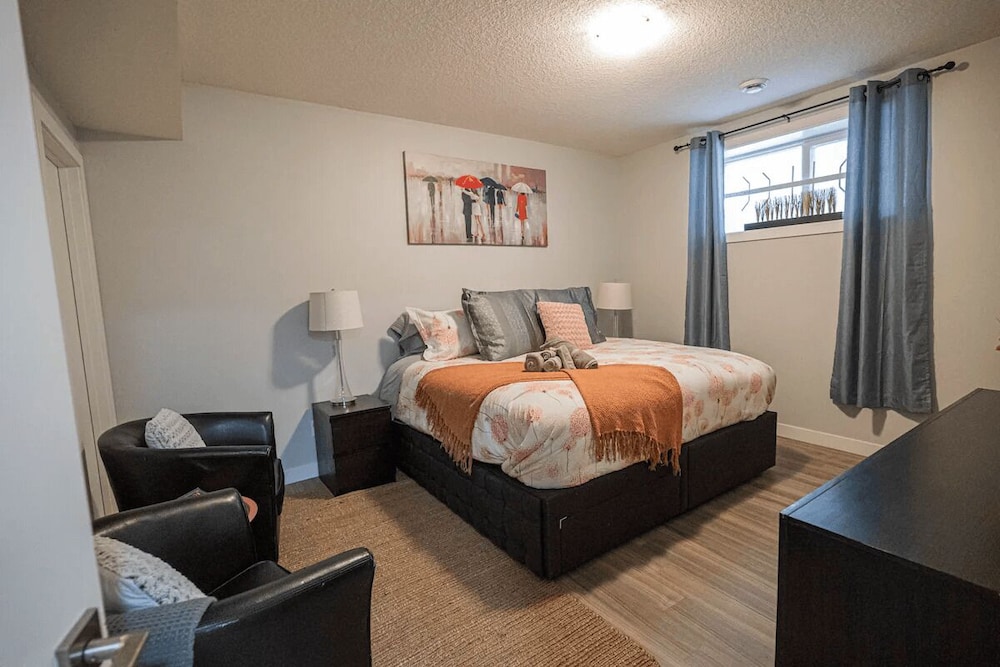 Stunning Home - Image 2
