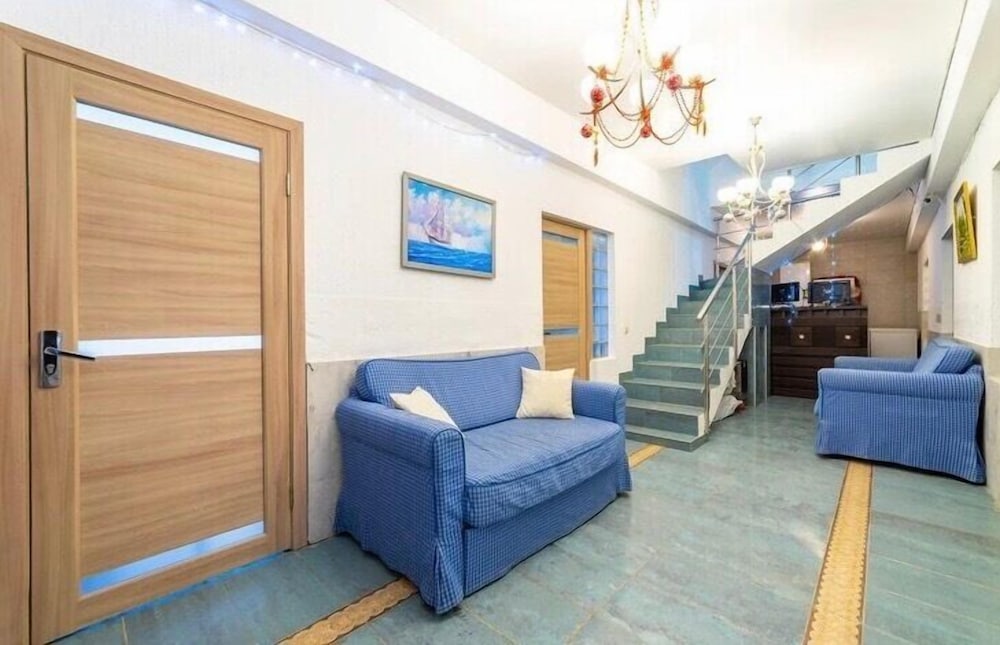 Alye Parusa - Guesthouse