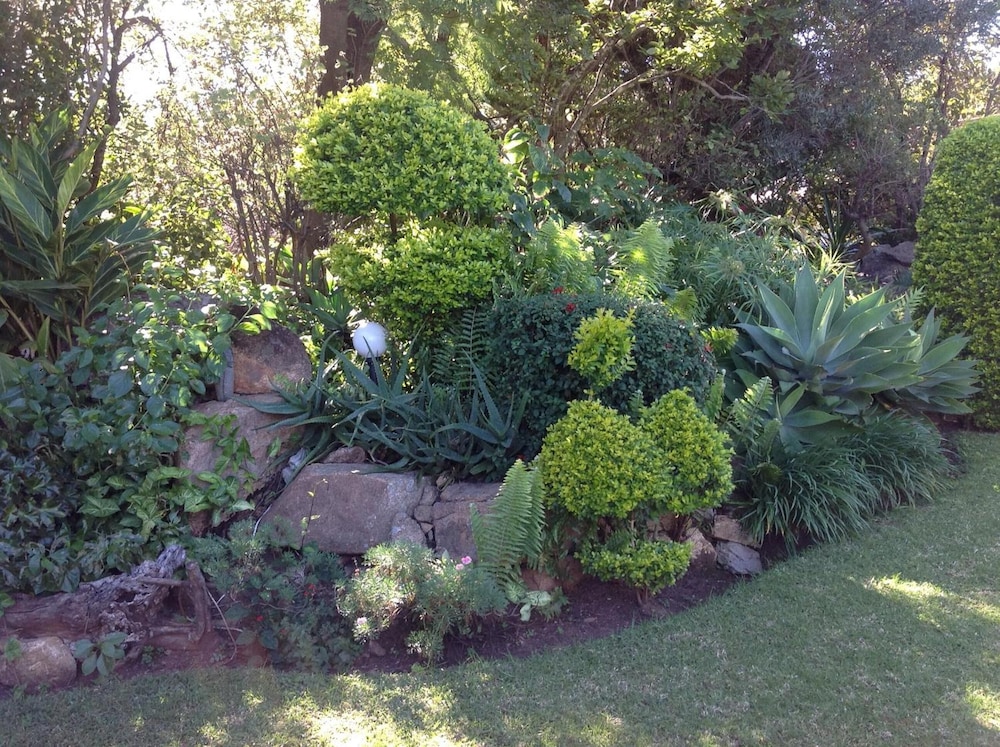 Lynn's Guest House