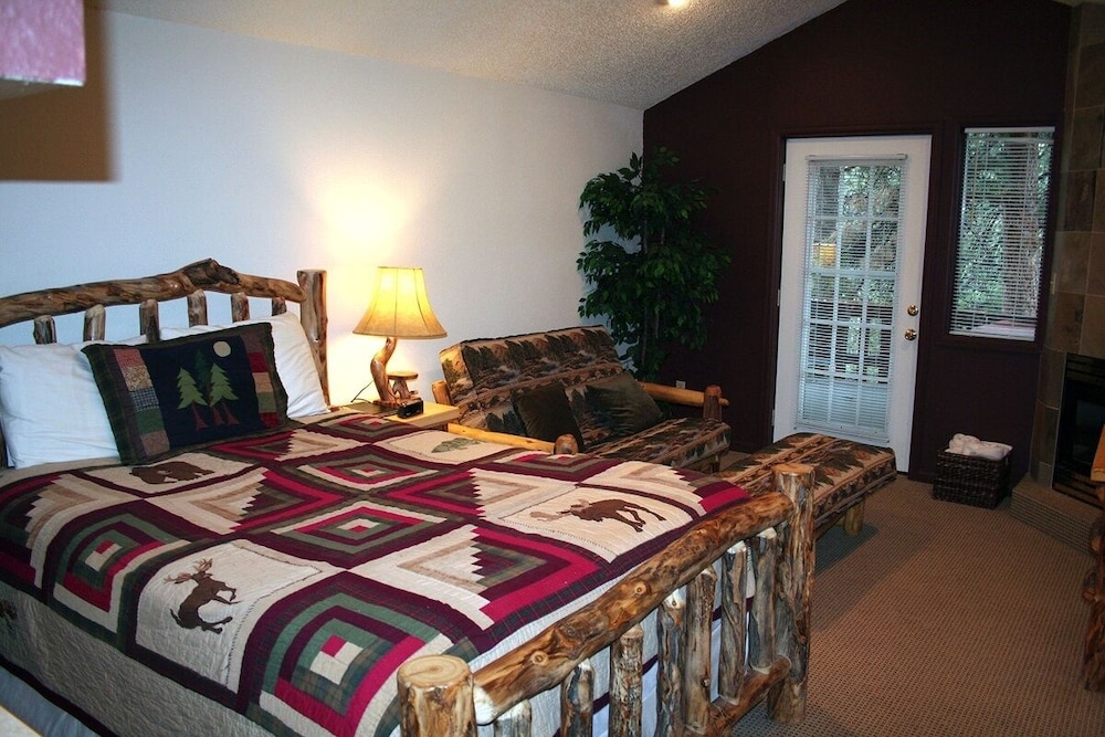 Fawn Valley Inn: 295 1 Bedroom Condo - Property Image 2