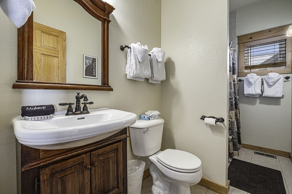 Estes Park Vacation Lodging