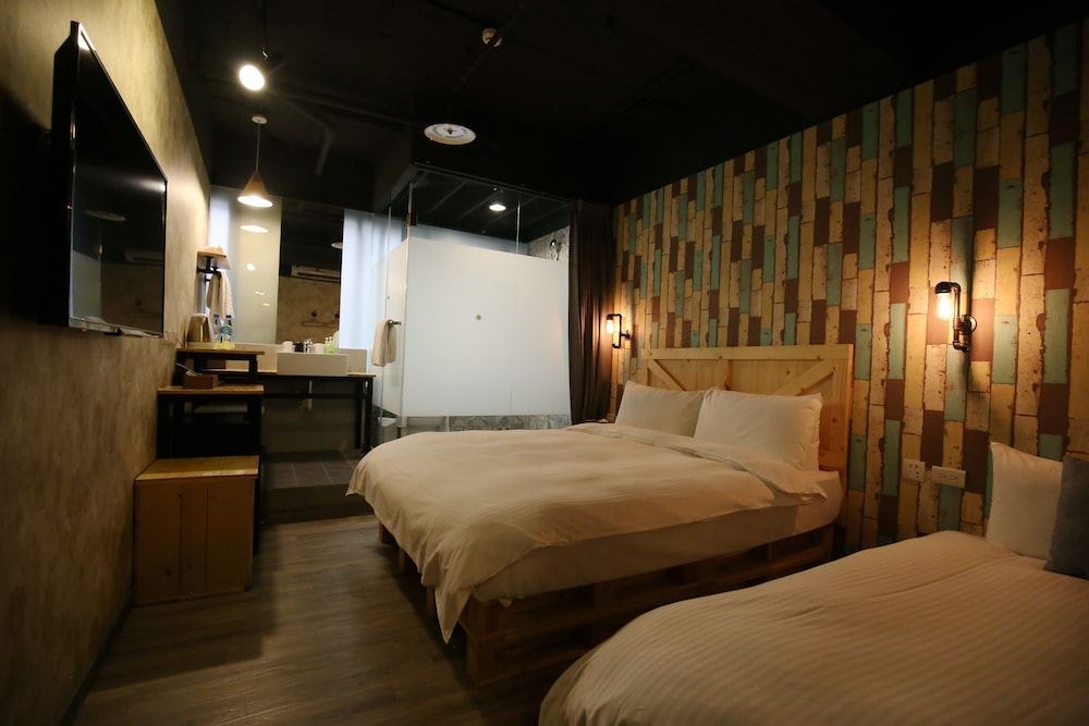 Nys Loft Hotel - Hostel