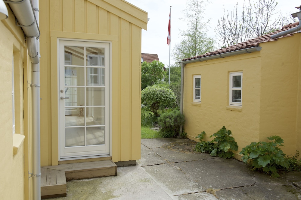 Odense Vacations - Lotus BB  Spa - Indre Ro Yoga - Property Image 25