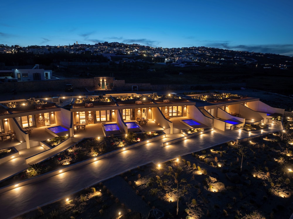 Illusion Suites
