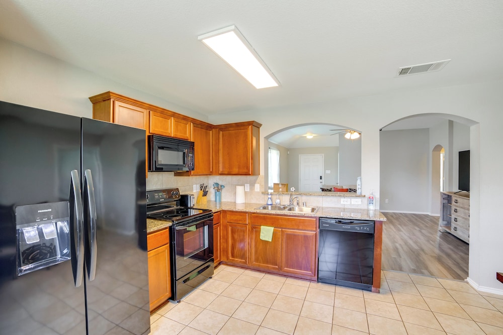 Quiet Suburban Home w/ Private Yard in Seagoville!