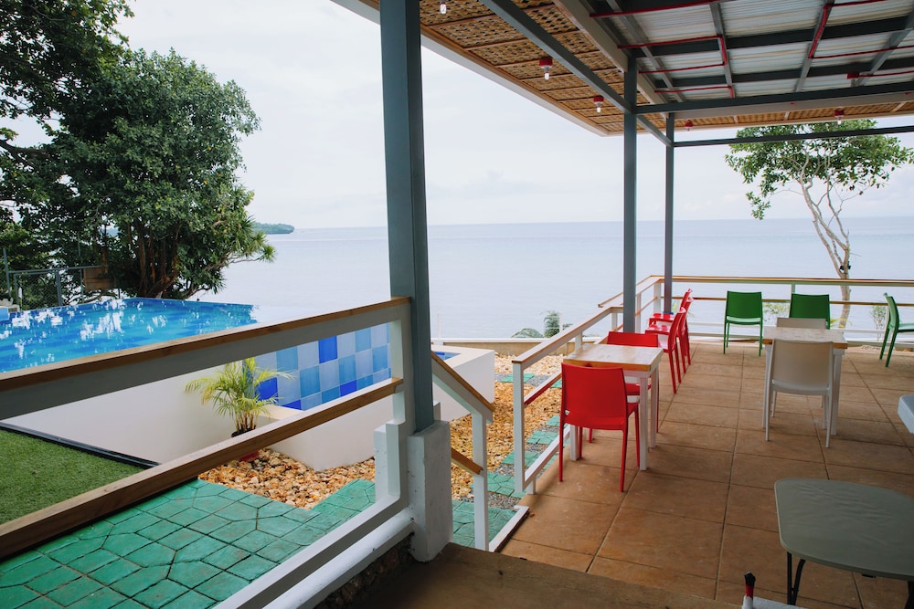 Tulang Diot View and Turtle Haven