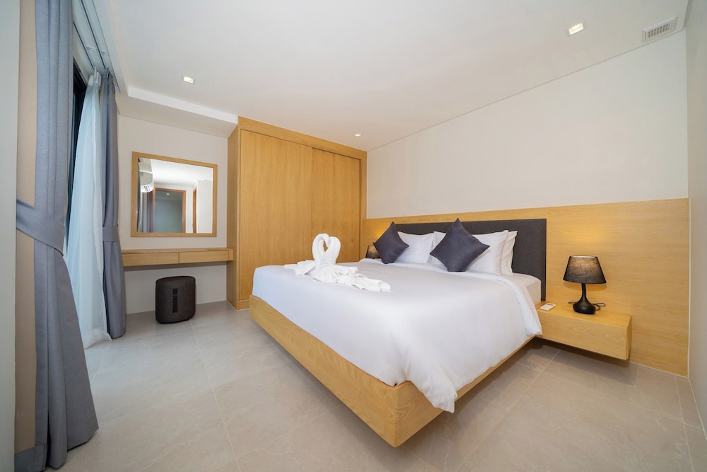 Riverhouse Phuket by Escape Villas