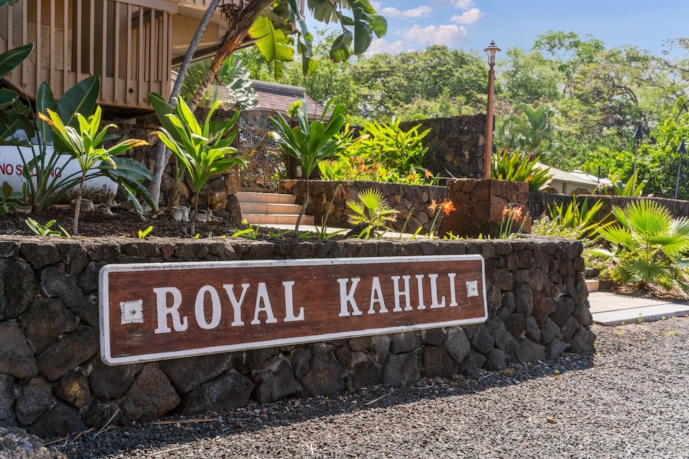 Big Island Royal Kahili A404 2 Bedroom Condo