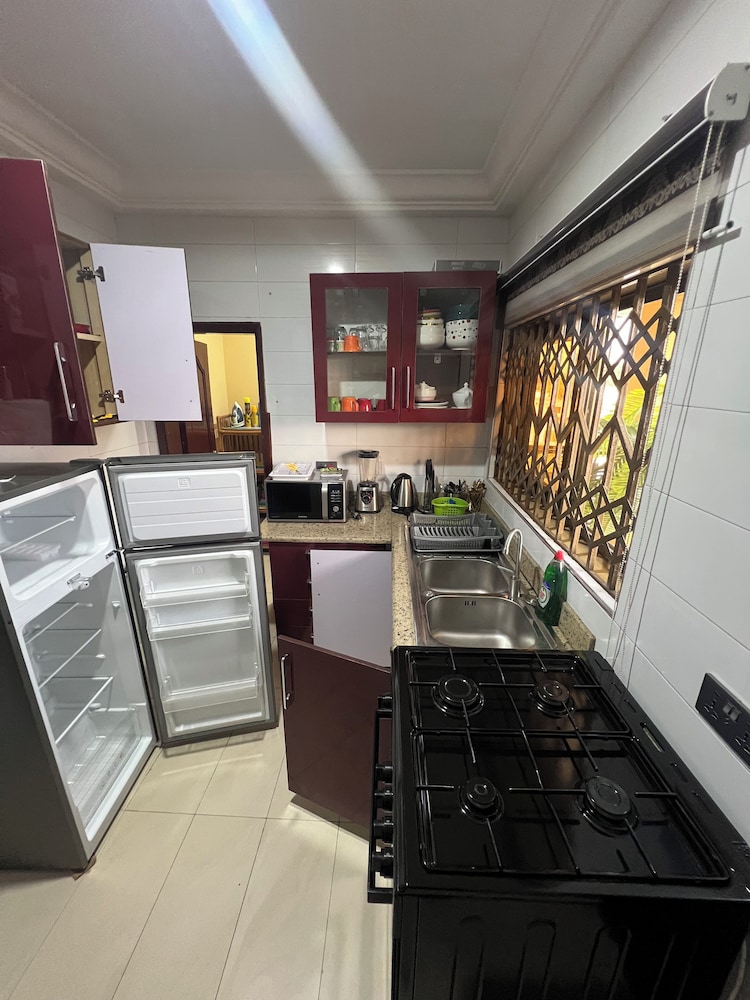 CSL APARTMENTS